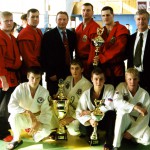 Памятное фото с победителями Фестиваля боевых искусств "Кубок Балтийского моря", 2000 год.